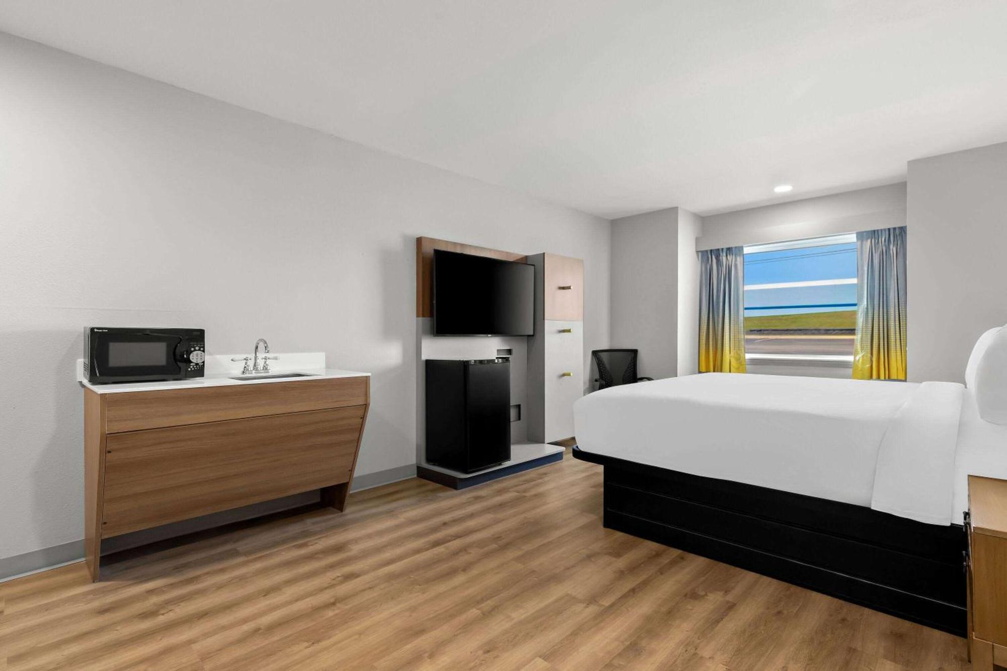 Microtel Inn & Suites By Wyndham Tulsa - Catoosa Route 66 Exteriér fotografie