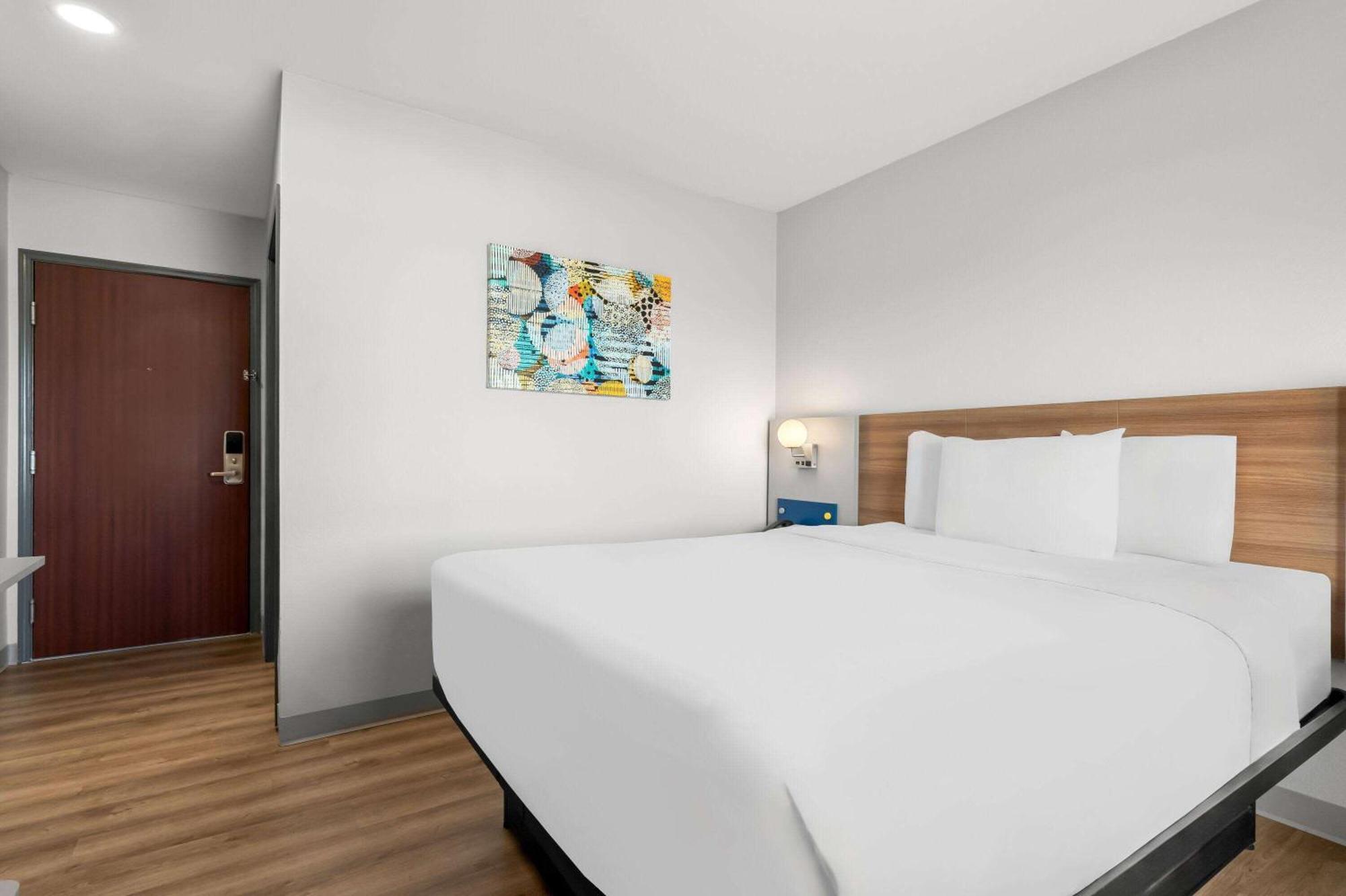 Microtel Inn & Suites By Wyndham Tulsa - Catoosa Route 66 Exteriér fotografie