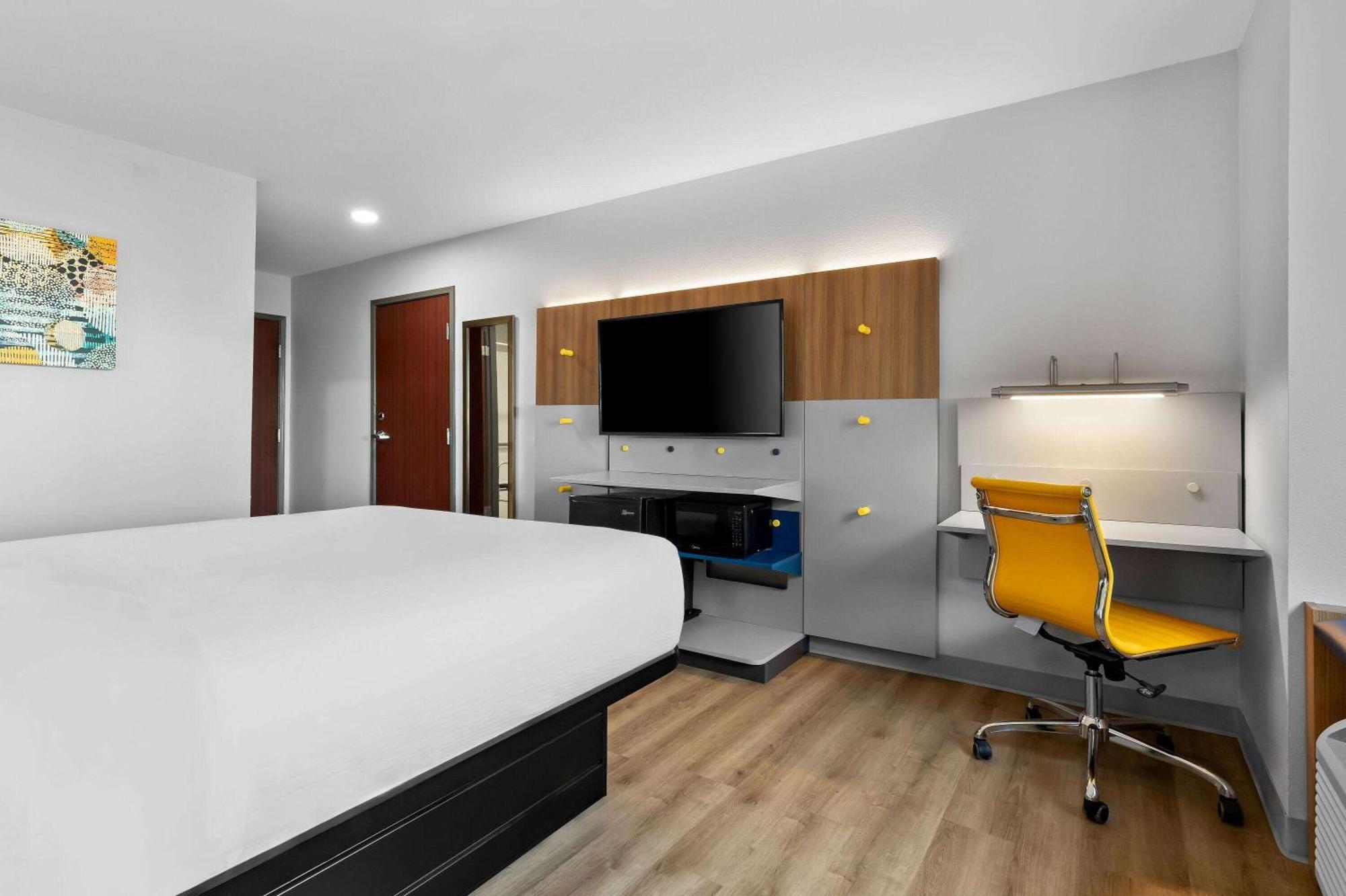 Microtel Inn & Suites By Wyndham Tulsa - Catoosa Route 66 Exteriér fotografie